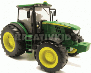JD traktor